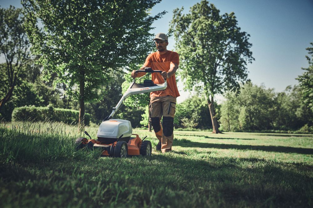 STIHL Akku Mulchrasenmäher RMA 7 RV ohne Akku und Ladegerät Produktbild STIHL Akku Mulchrasenmäher RMA 7 RV ohne Akku und Ladegerät bild 5