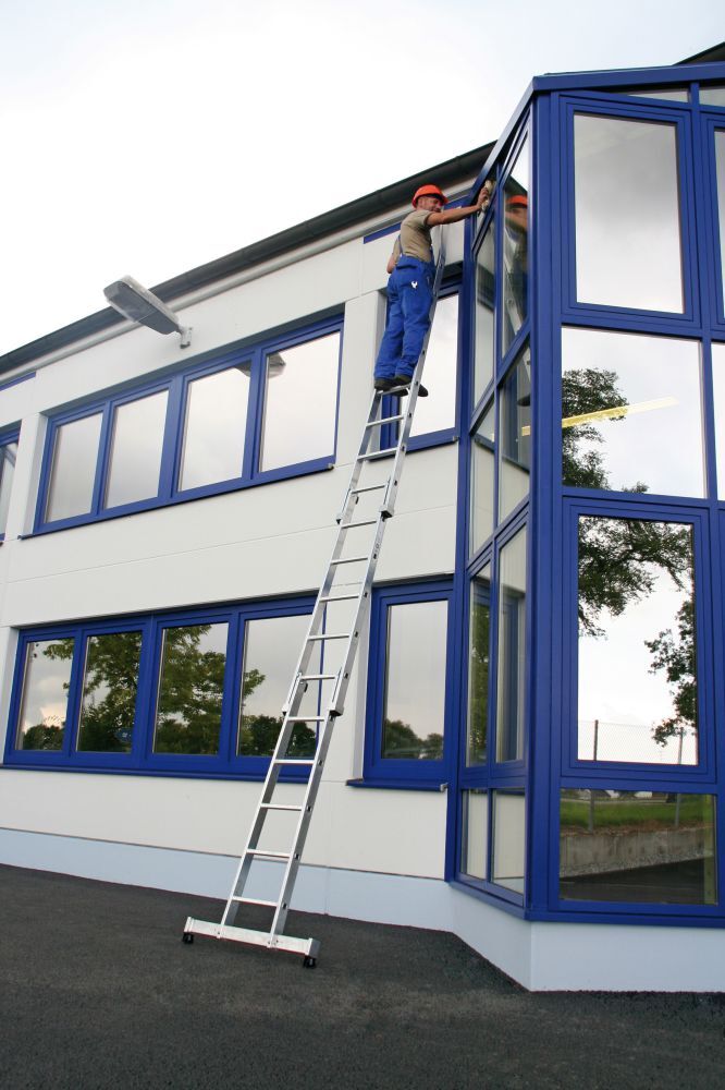 Günzburger Alu-Glasreinigerleiter 4-tlg. Satz, 8,2m Produktbild Günzburger Alu-Glasreinigerleiter 4-tlg. Satz, 8,2m