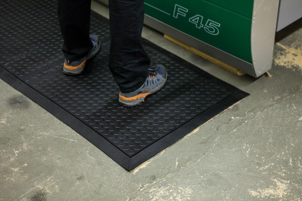 Miltex Yoga Lock Einzelmatte 78 x 71 cm schwarz Produktbild Miltex Yoga Lock Einzelmatte 78 x 71 cm schwarz bild 8