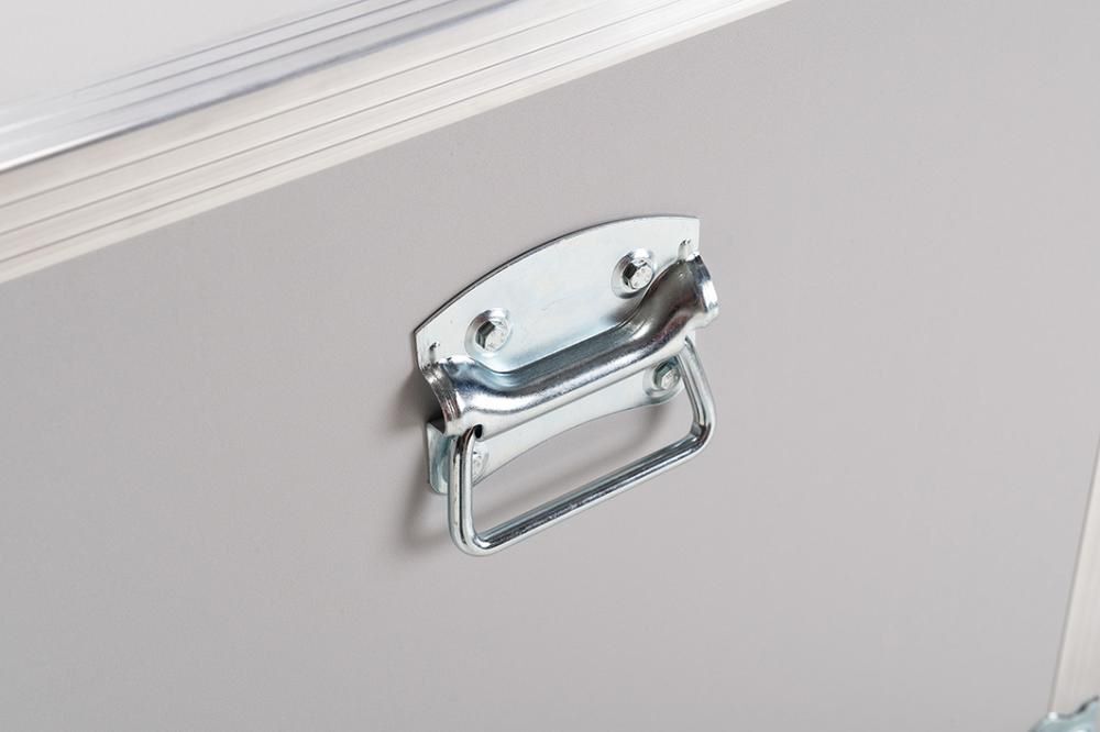 Cemo Akku Ladeschrank Premium 890 x 660 x 620 mm mit Stapelfüßen Produktbild Cemo Akku Ladeschrank Premium 890 x 660 x 620 mm mit Stapelfüßen bild 3