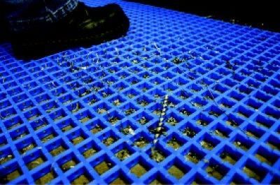 Coba Bodenrost Arbeitsplatzmatte 0.9 m x lfm in blau Produktbild Coba Bodenrost Arbeitsplatzmatte 0.9 m x lfm in blau