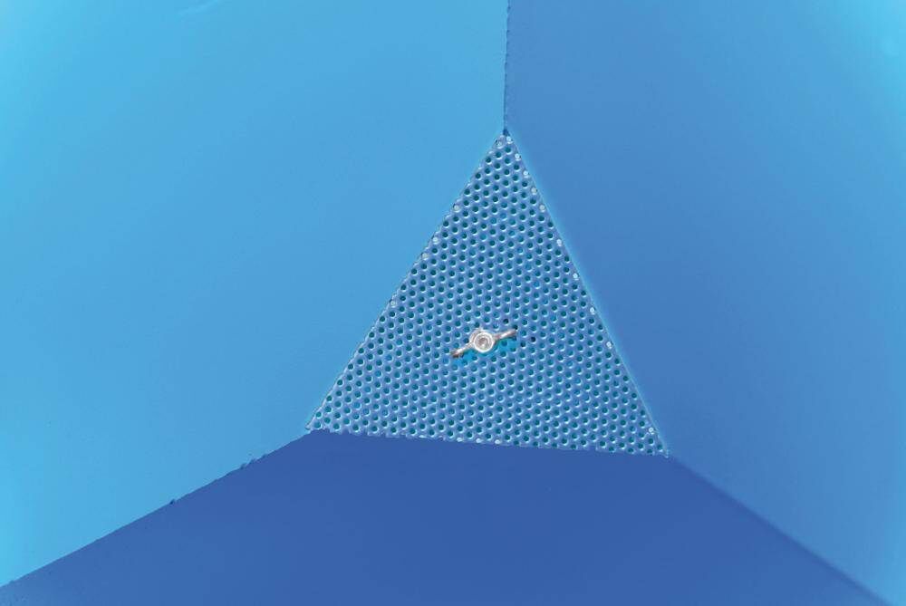 Bauer Spänebehälter SKM 50 l mit Siebblecheinsatz RAL 5012 Produktbild Bauer Spänebehälter SKM 50 l mit Siebblecheinsatz RAL 5012 bild 4