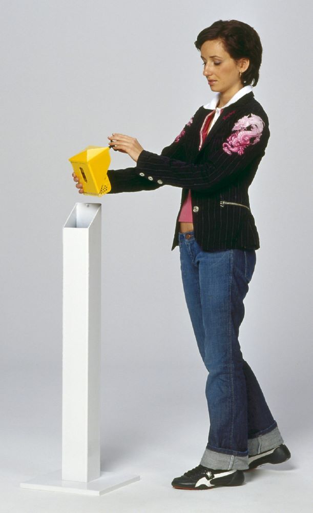 Var Ascher Standsäule SG 105 E weiß gelb Produktbild Var Ascher Standsäule SG 105 E weiß gelb bild 3