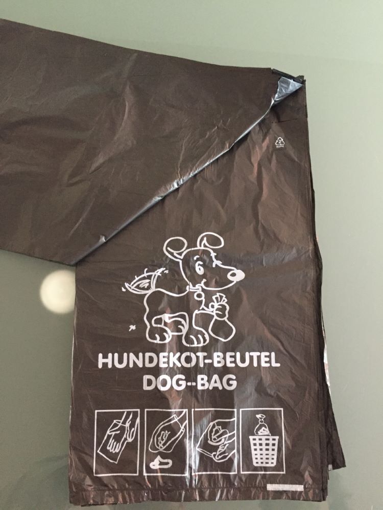 Var Hundekotbeutel schwarz 2000 Stück Produktbild Var Hundekotbeutel schwarz 2000 Stück