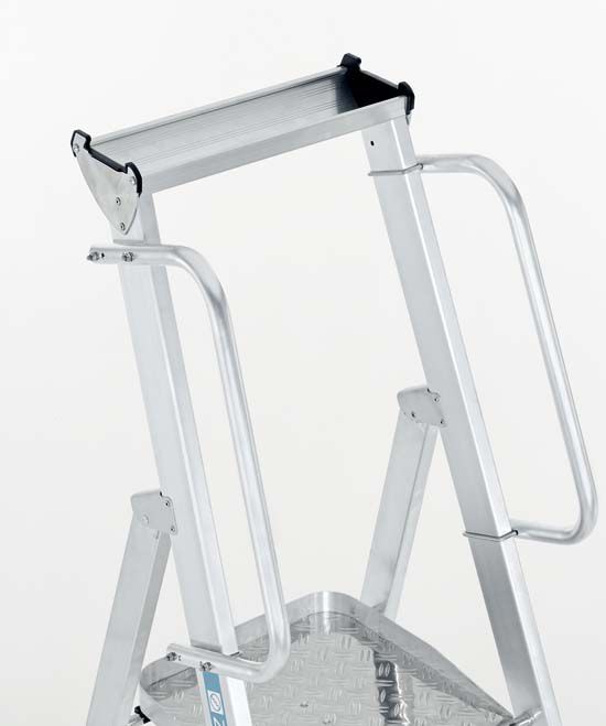 Zarges Leichtmetall Stehleiter mit Plattform 8 Stufen Z600 Produktbild Zarges Leichtmetall Stehleiter mit Plattform 8 Stufen Z600 bild 3