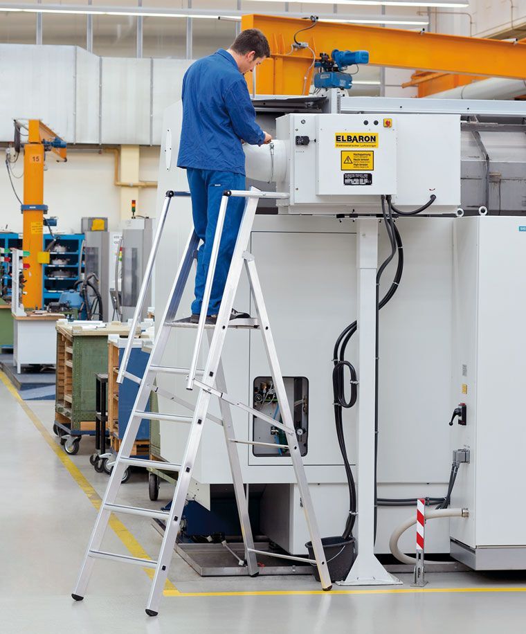 ZARGES ZAP Stufenleiter Z600, 3 Stufen, Plattformhöhe 0,78m ZARGES ZAP Stufenleiter Z600, 3 Stufen, Plattformhöhe 0,78m